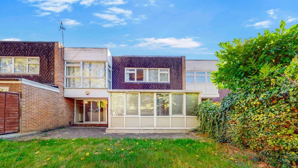 Davidson Frost-Wellings, DFW, September Way, Stanm