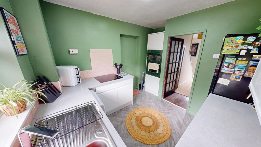 Kendal Drive Kitchen