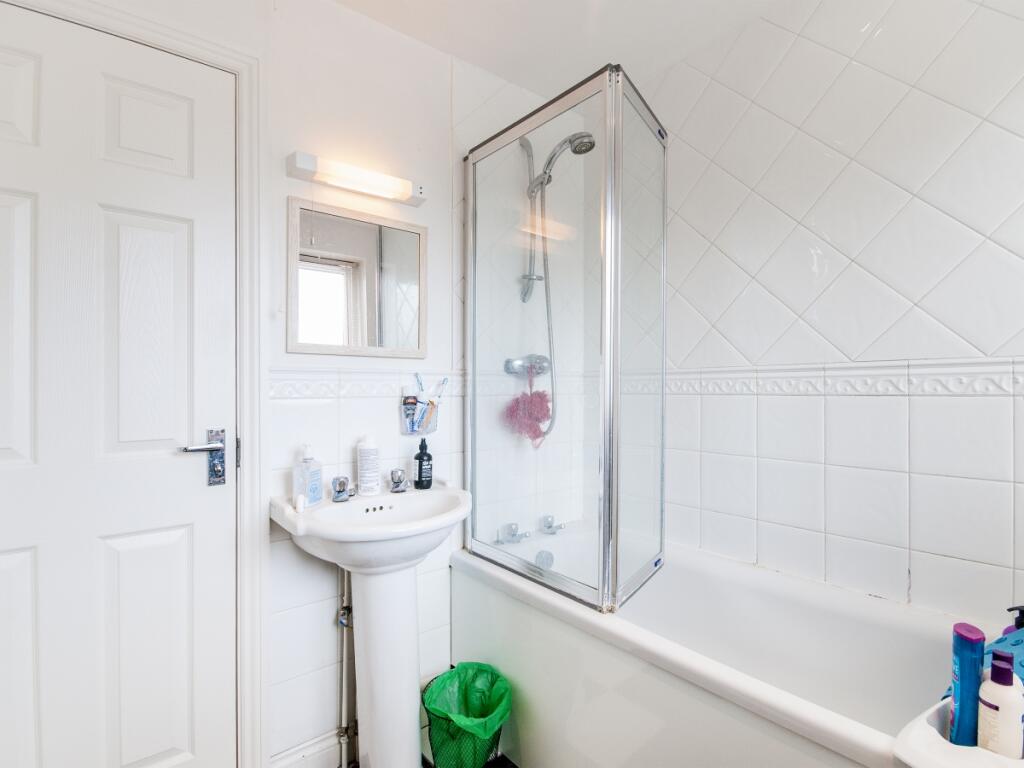 Bathroom1