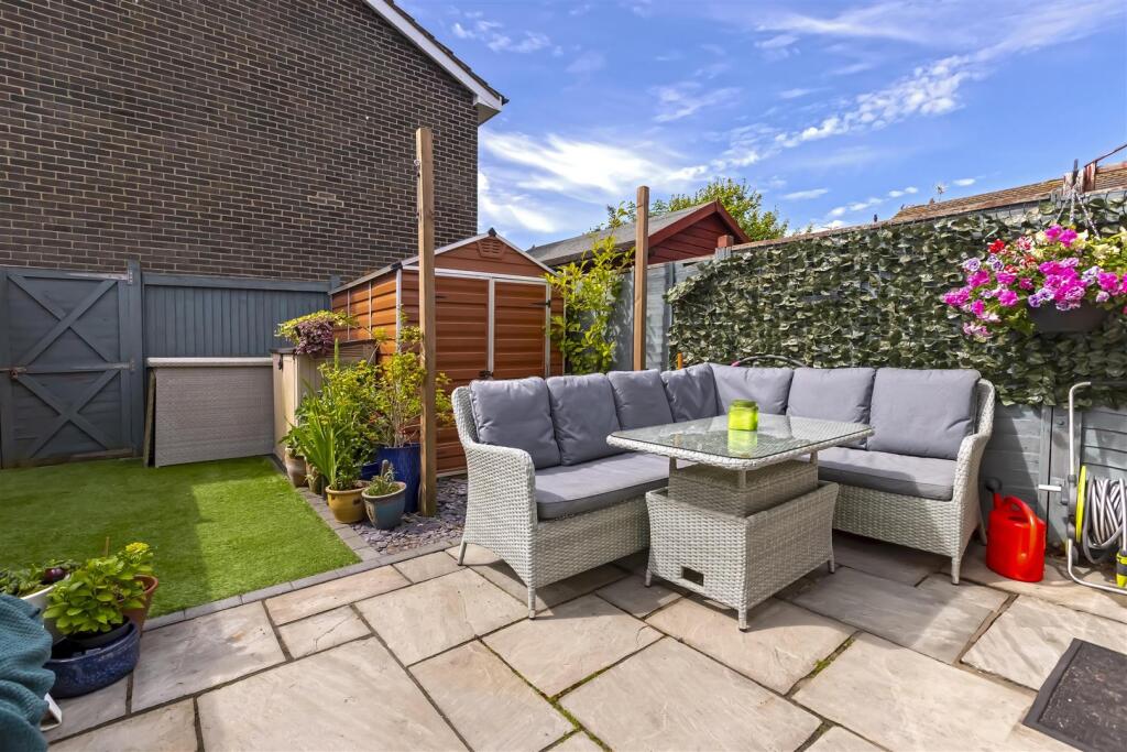 Galsworthy Close_13.jpg