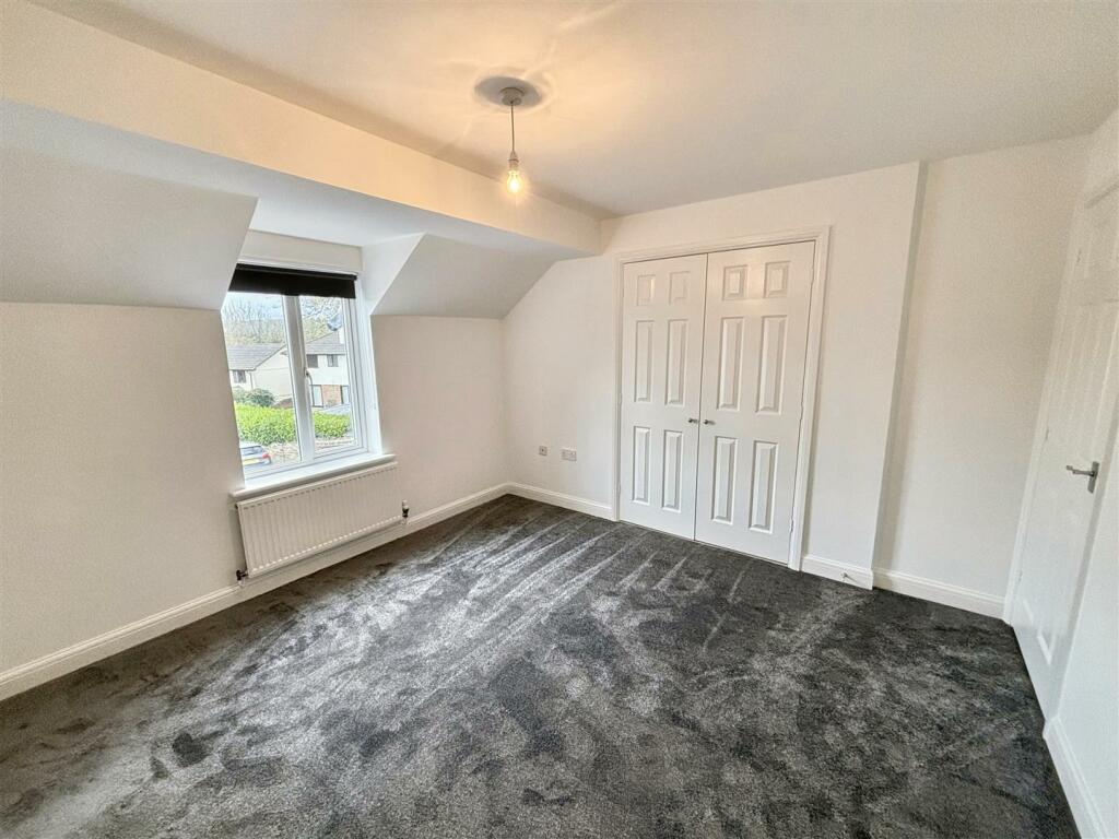 Bedroom 1x2.jpeg