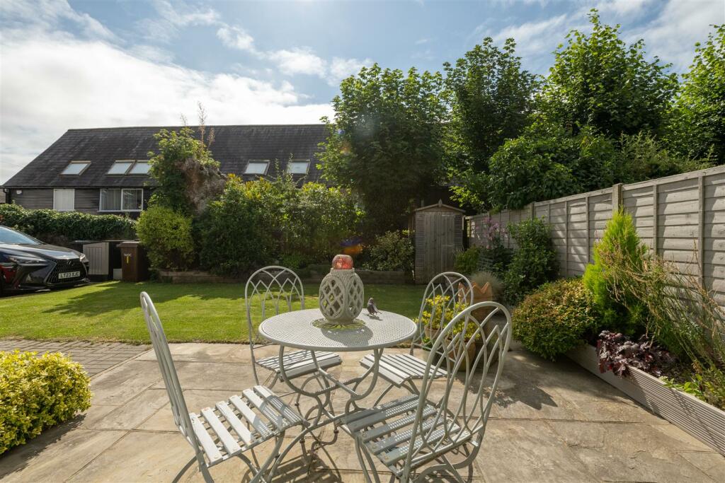 1 Quakers Yard-12.jpg
