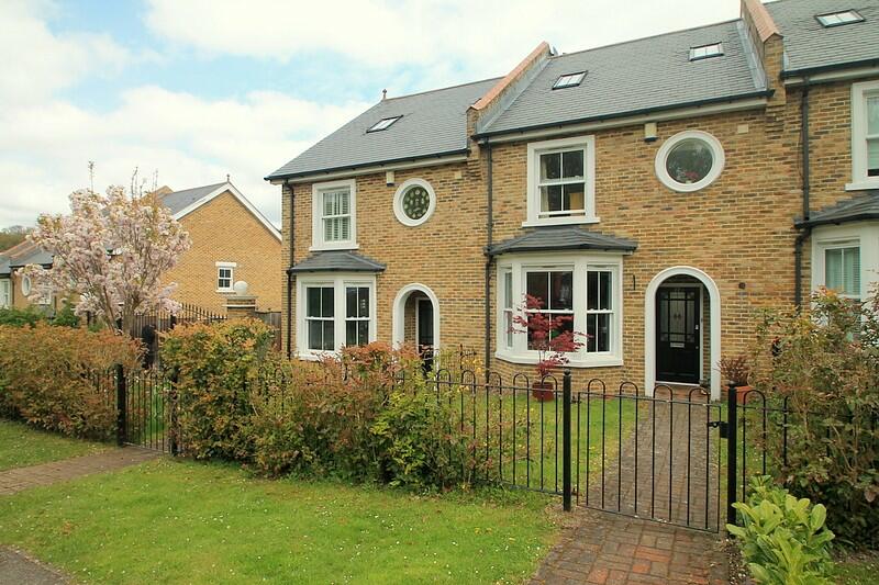 Front of Property (M