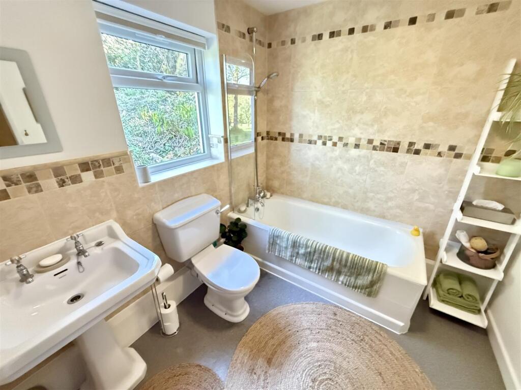 Ground floor bathroom