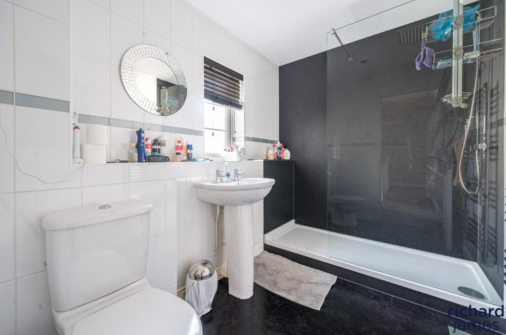 341db7355ec04e318dd25eacb5a4965d