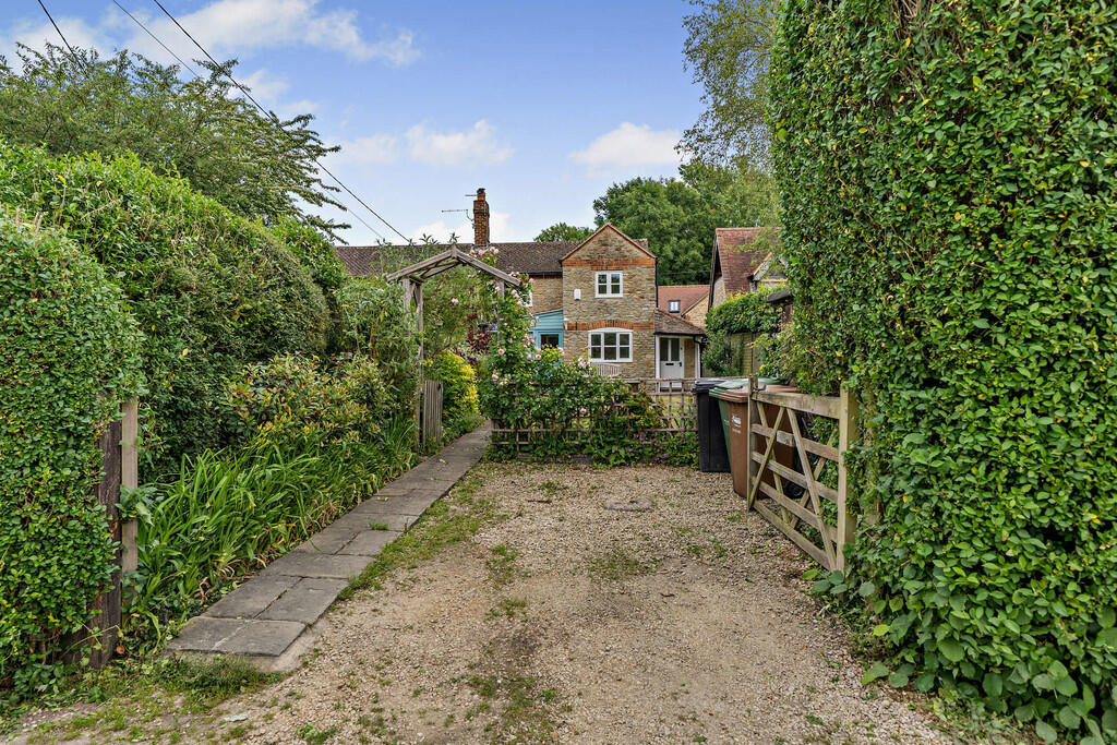 8650728-exterior0...