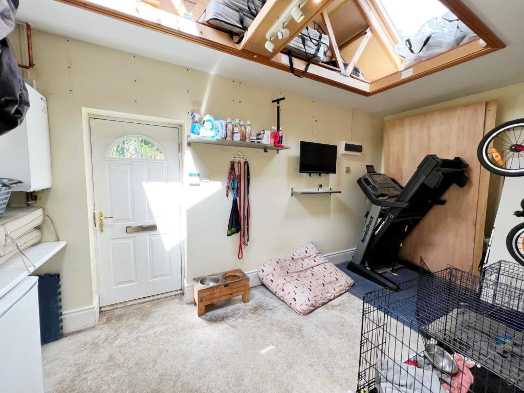 Utility Room.jpg