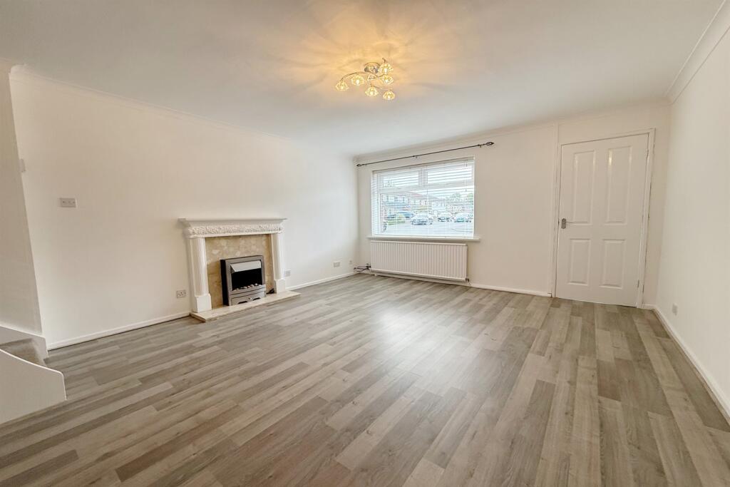 Living Room/Dining R