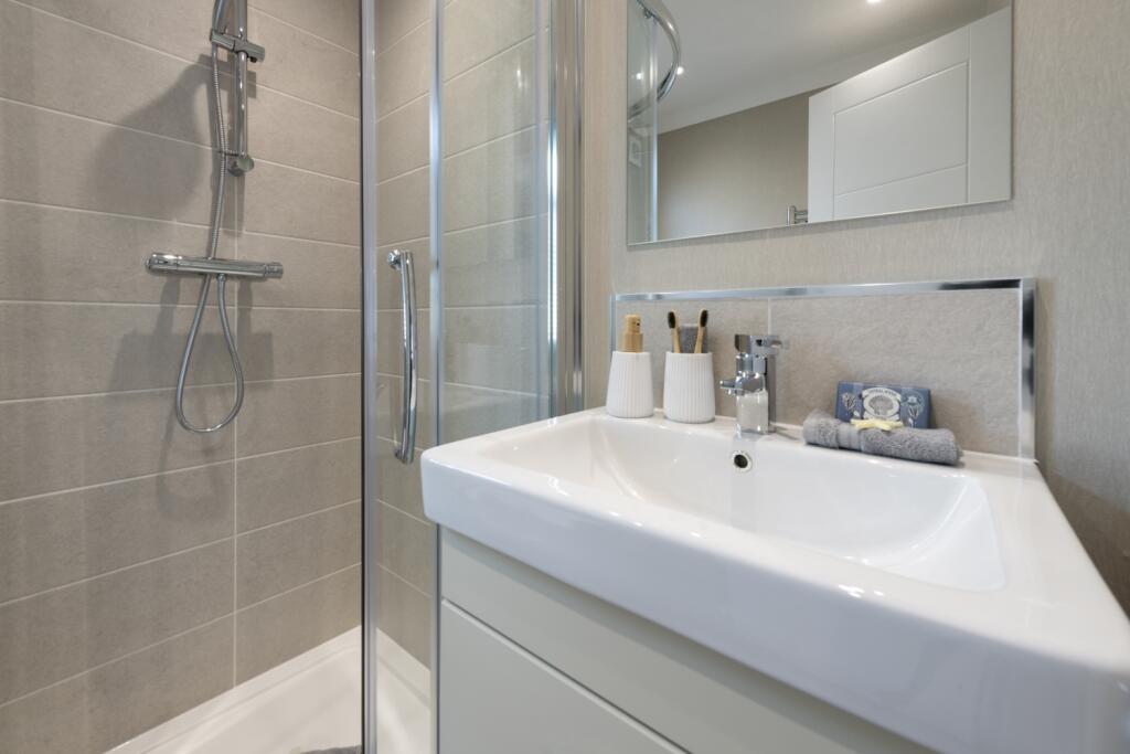 Image for illustration purpose ENSUITE 