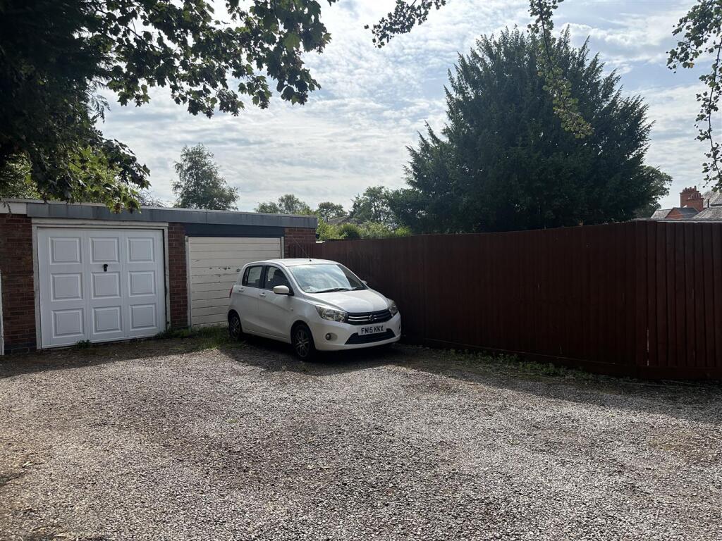 2 Garages &amp; Parking