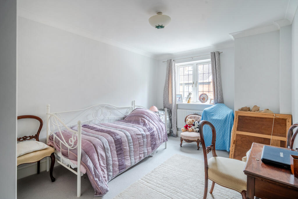 1361990-17-68de47...