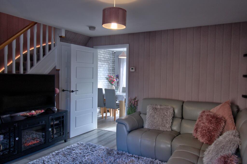 IMG_4097_8_9Realistic