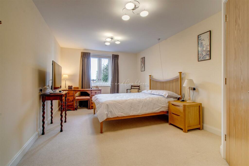 Llys Isan, Llanishen, HernCrabtree (14).jpg