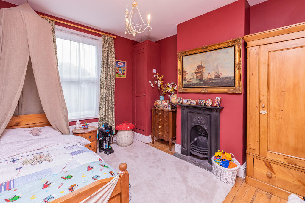 17 Penpol Avenue -29