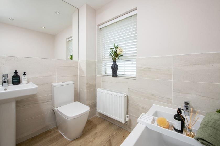 020-bye_hawkview_brough_bradgate_4bed_web.jpg