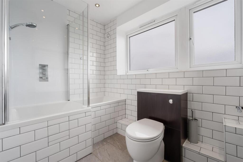 17 Heathdene, Chase Side N14 5HU-3.jpg