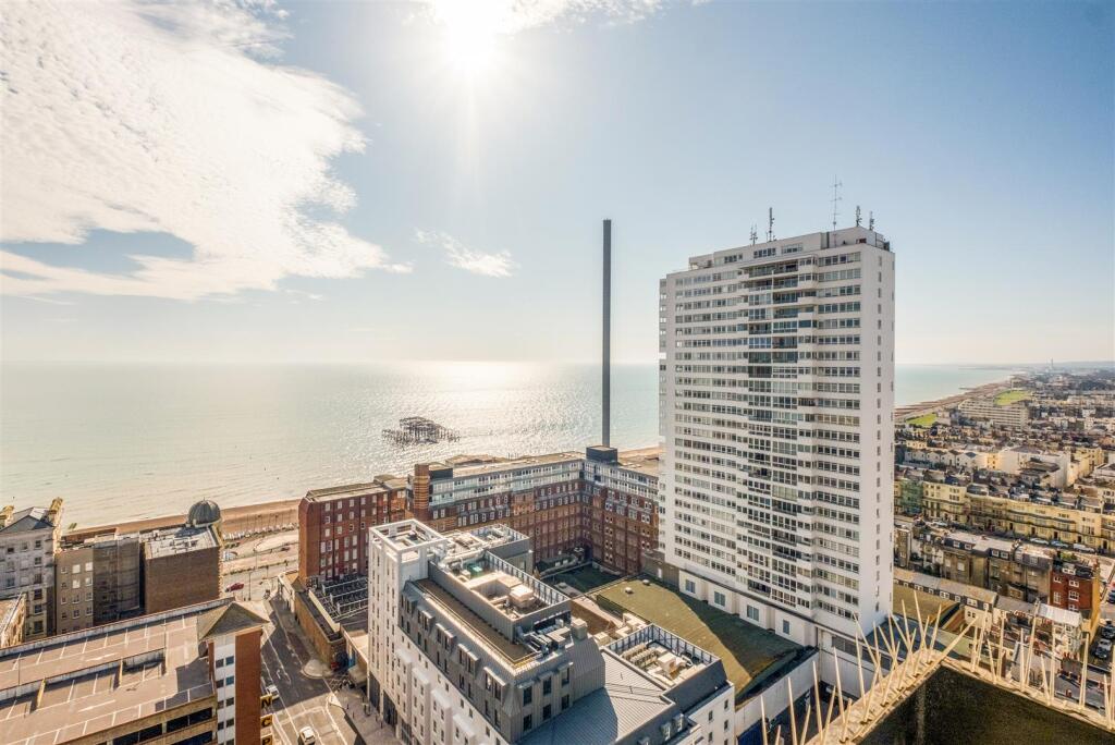 65 Chartwell Court_6.jpg