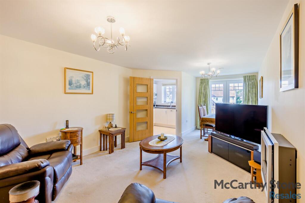 8661932-interior02-800.jpg