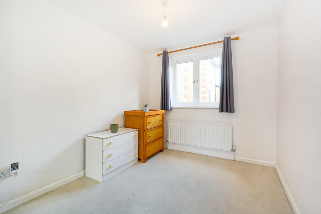 15 Hardy Close(13...