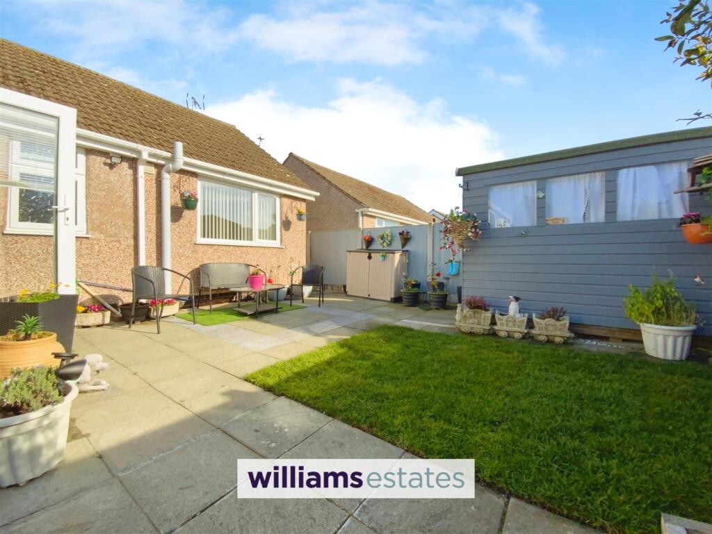rear lawn &amp; patio