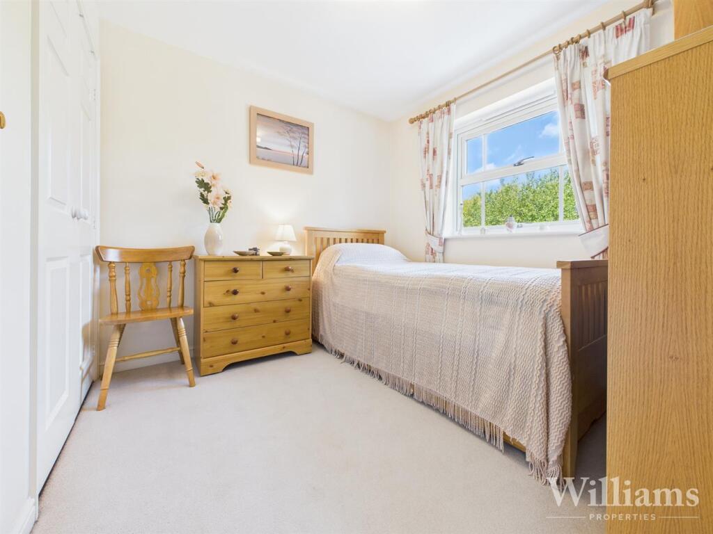 CAM04950G0-PR0124-STILL029 - Copy.jpg