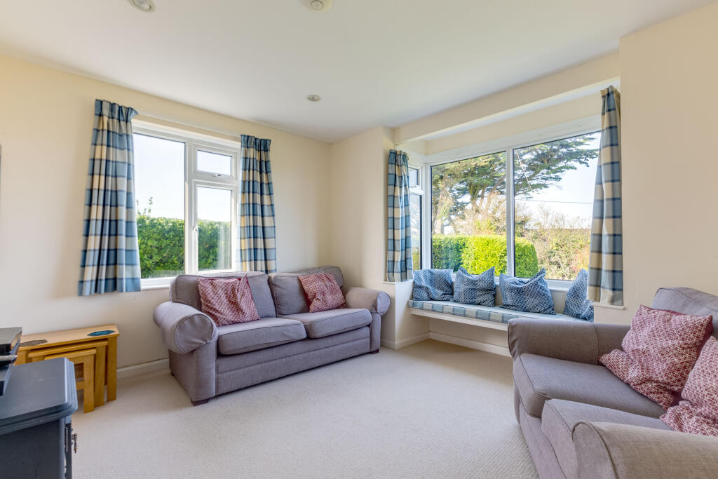 65323748ca0c3_Hillcroft-11