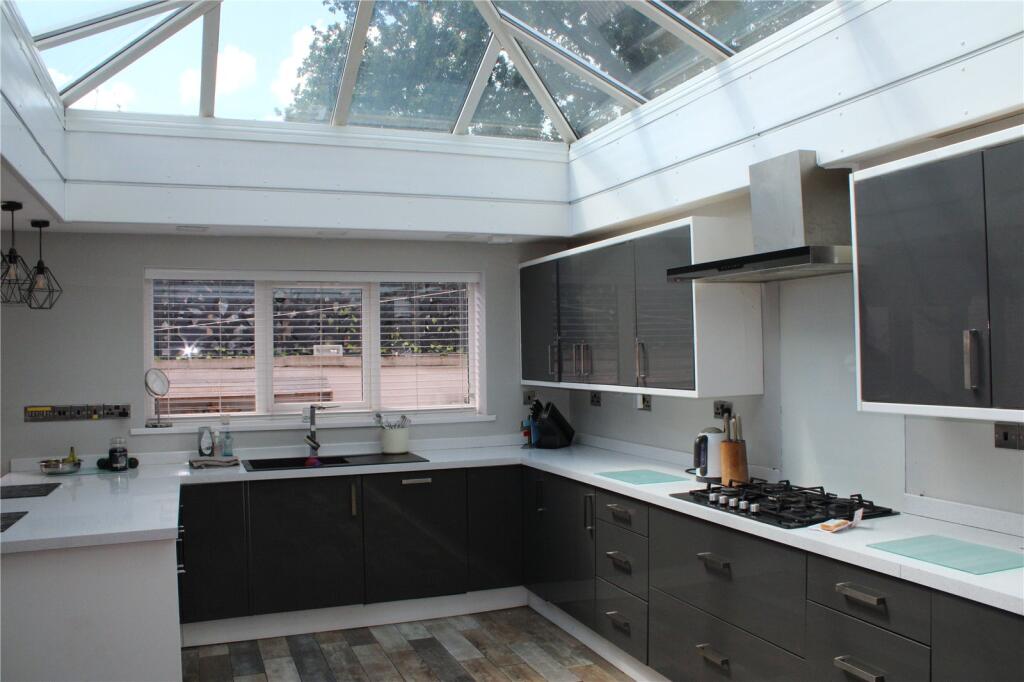 Fitted Kitchen
