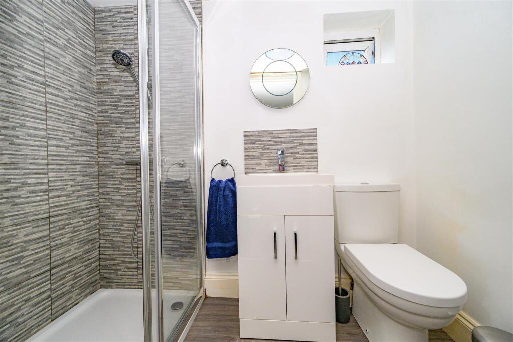 Ensuite
