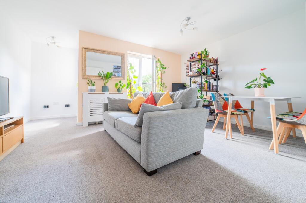 Award-winning Media team on EVERY Listing_17