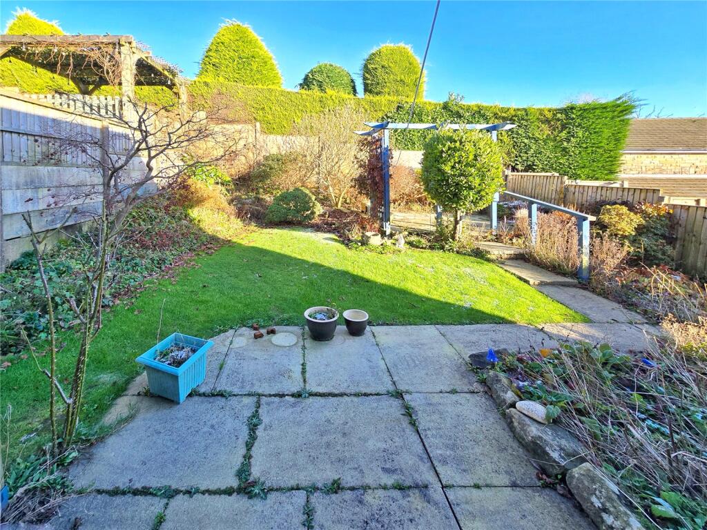 Patio &amp; Lawn Garden