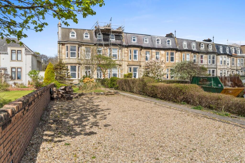 4_22 aubery cres (25).jpg