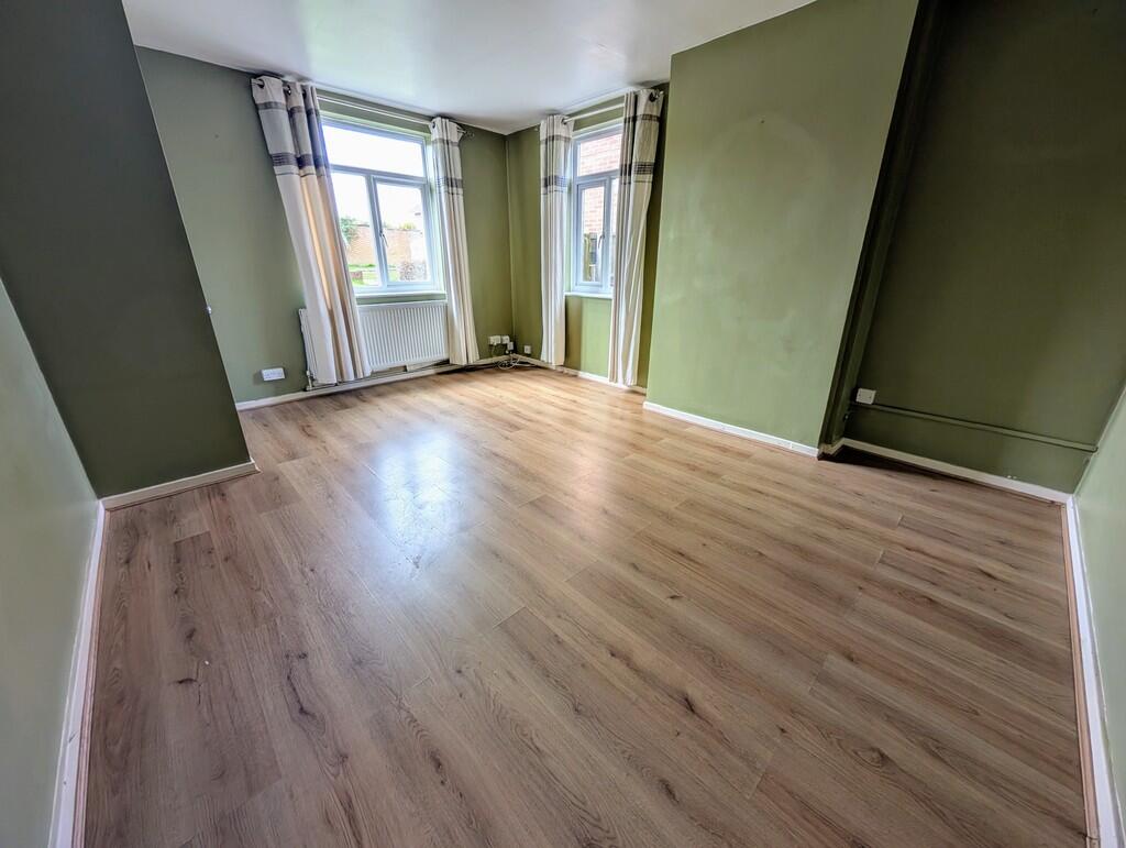 PXL_20250424_1053...