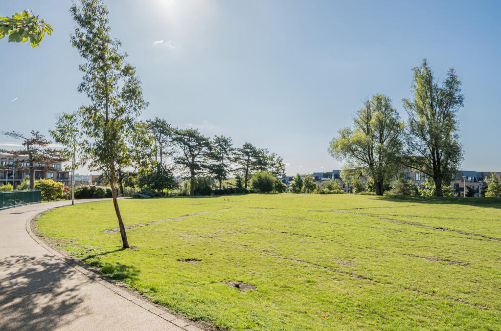 1346059-3-68baa9d...