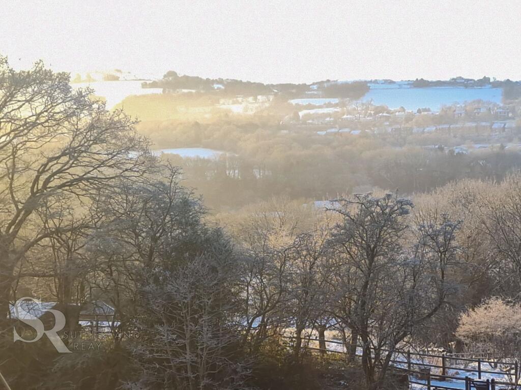 View photo 1