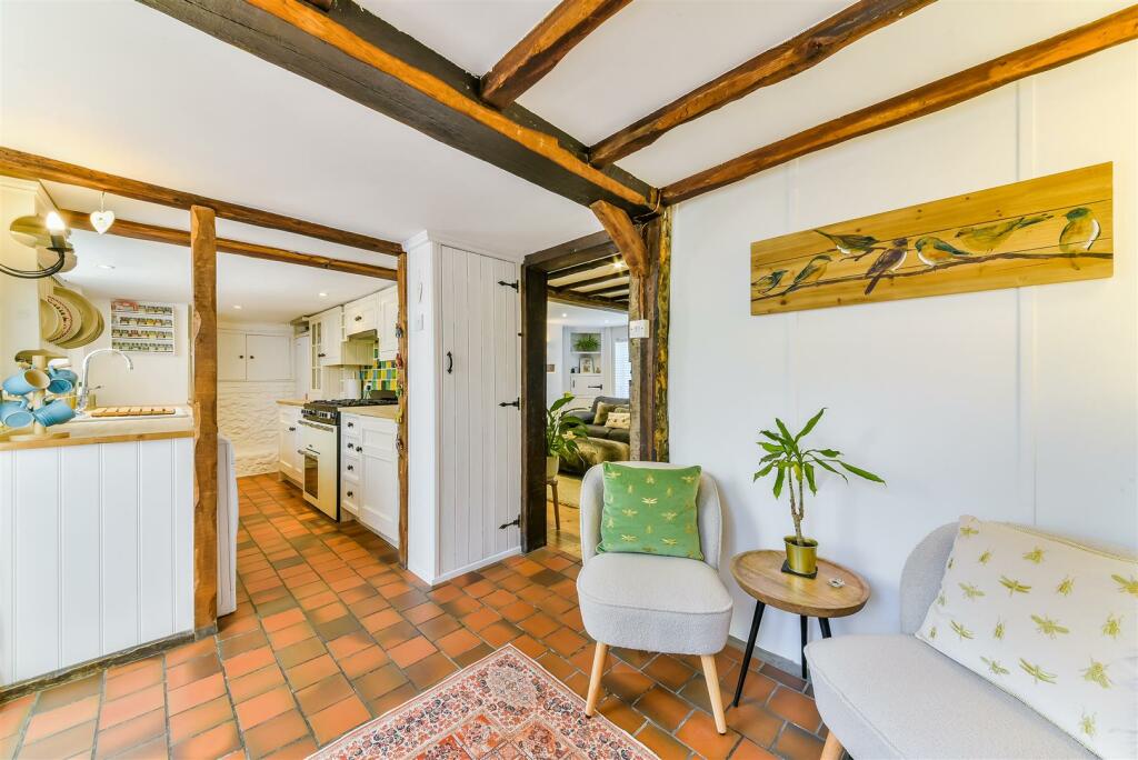 PARK COTTAGE- (6).jpg