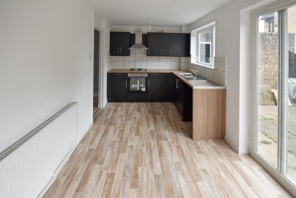 DSC_0697 - Copy (2).JPG