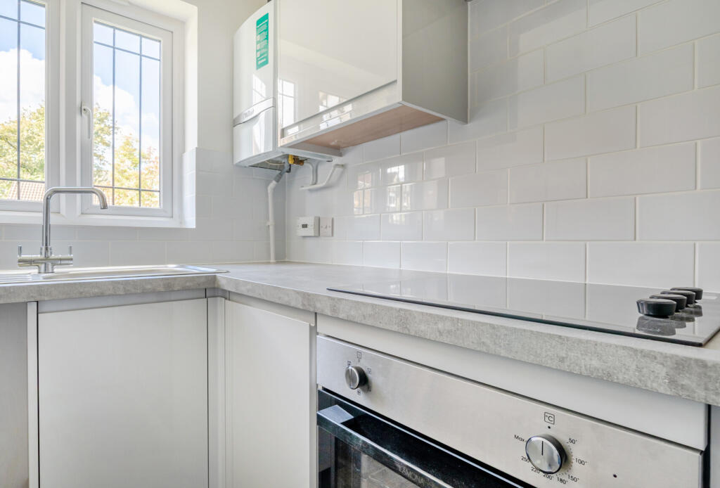 1358581-18-68d52f...