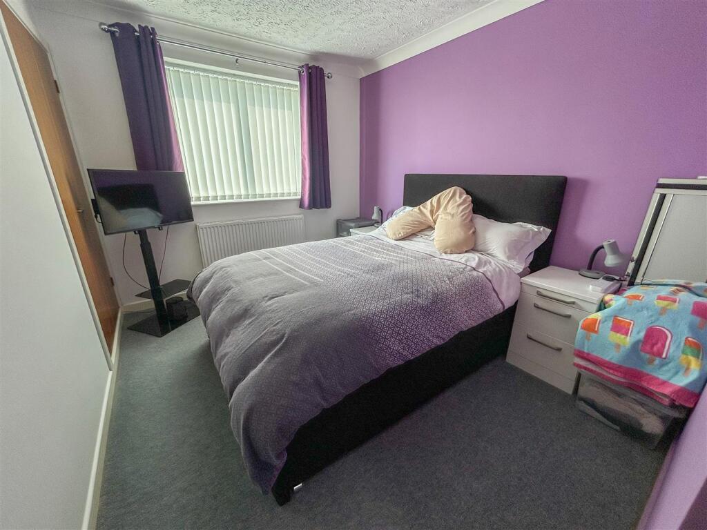 BEDROOM TWO