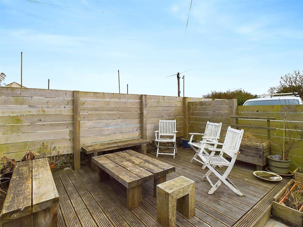 Rear Courtyard