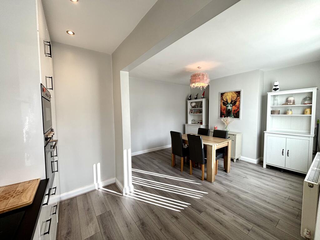 Kitchen/dining area
