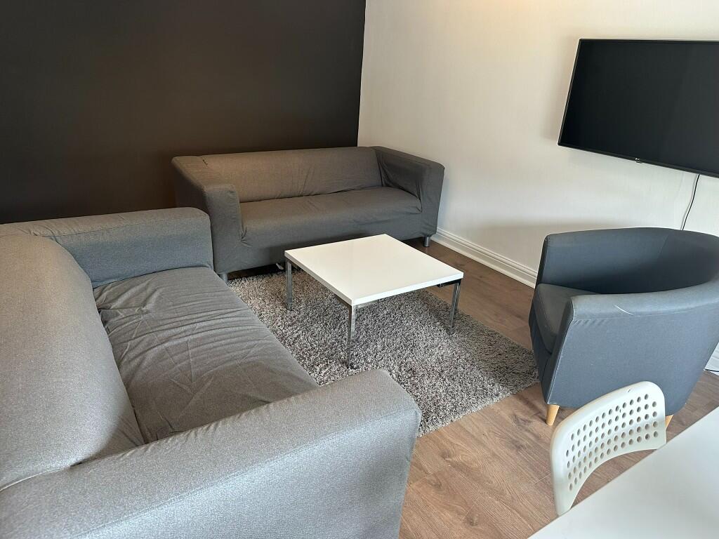 Communal Lounge