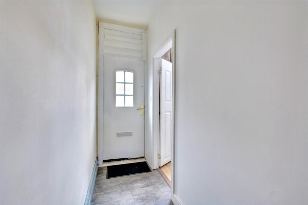 Entrance Hall.jpeg
