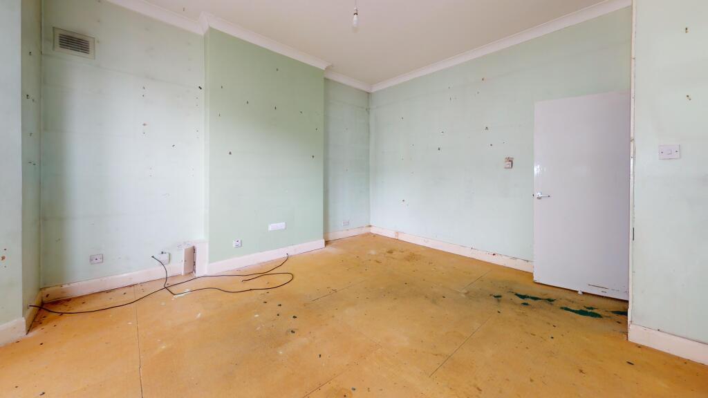Flat A, 71 George Lane, Lewisham, London, SE13 6HN