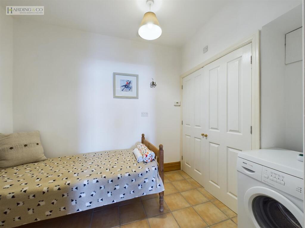 Bedroom 4 plus utility.jpg