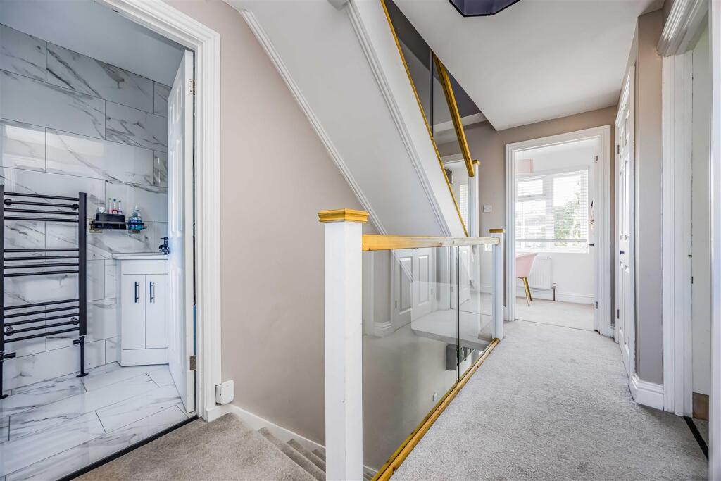 155 High Lawn Way, Havant-Small-PorticoMarketing-S