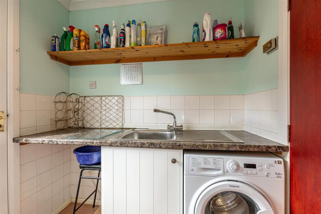 2 Manorpark Stow Galashiels 29.JPG