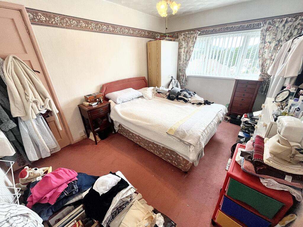 Bed1 (1)