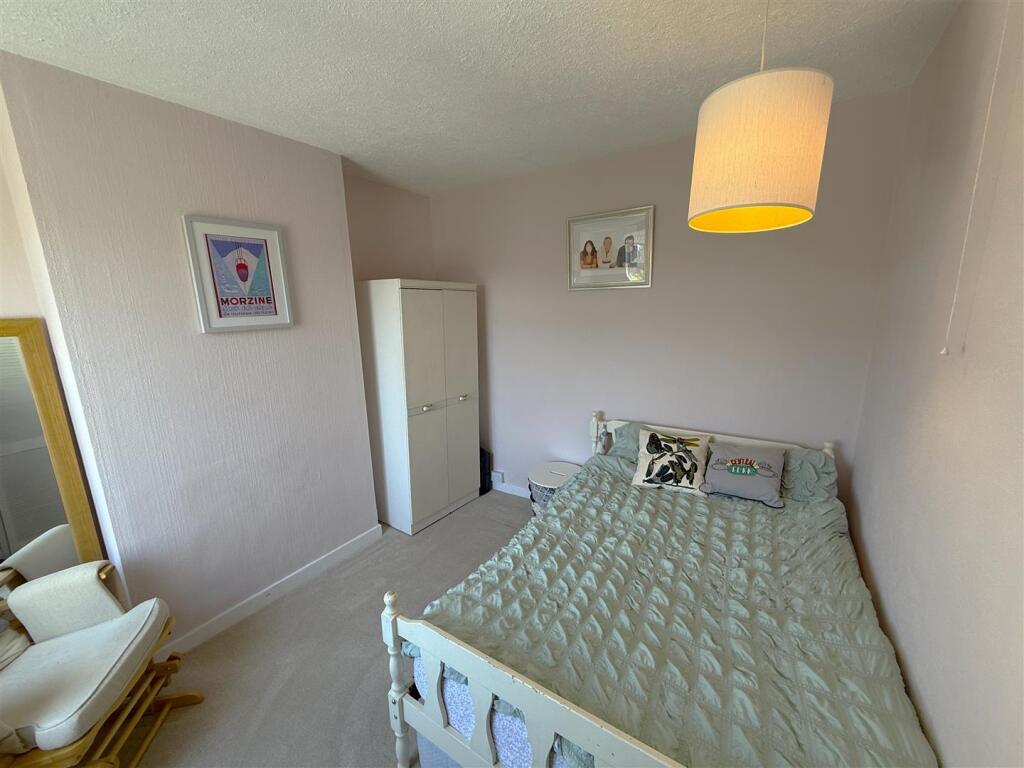 Bedroom 2A.JPG