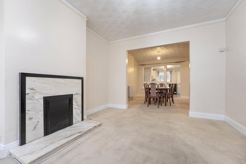 Benhill Avenue, Sutton, SM1