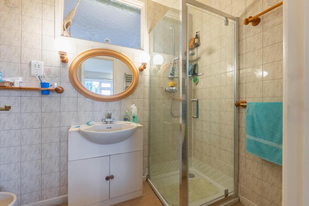 en suite-1.jpg